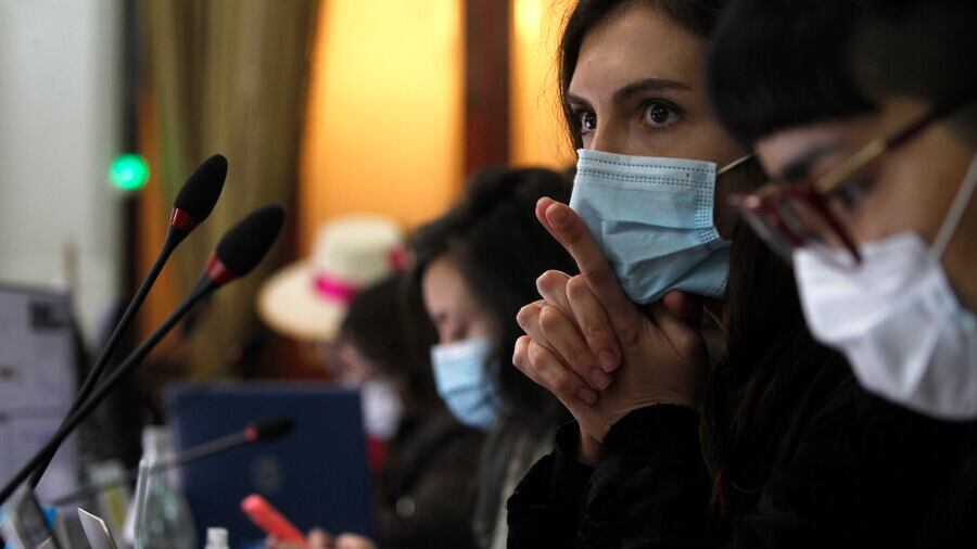 La comisión escuchó los argumentos de Bárbara Sepúlveda.