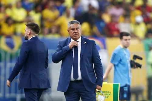 Nuevas acusaciones contra presidente de la AFA Claudio “Chiqui” Tapia: retención de millones de dólares y desvío de fondos