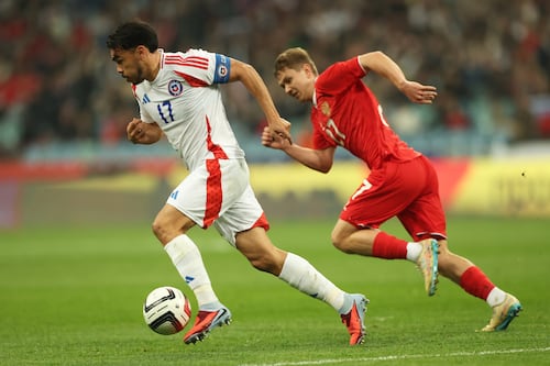 Se viene una polémica: nueva camiseta alternativa de la selección chilena tiene colores y diseño inéditos