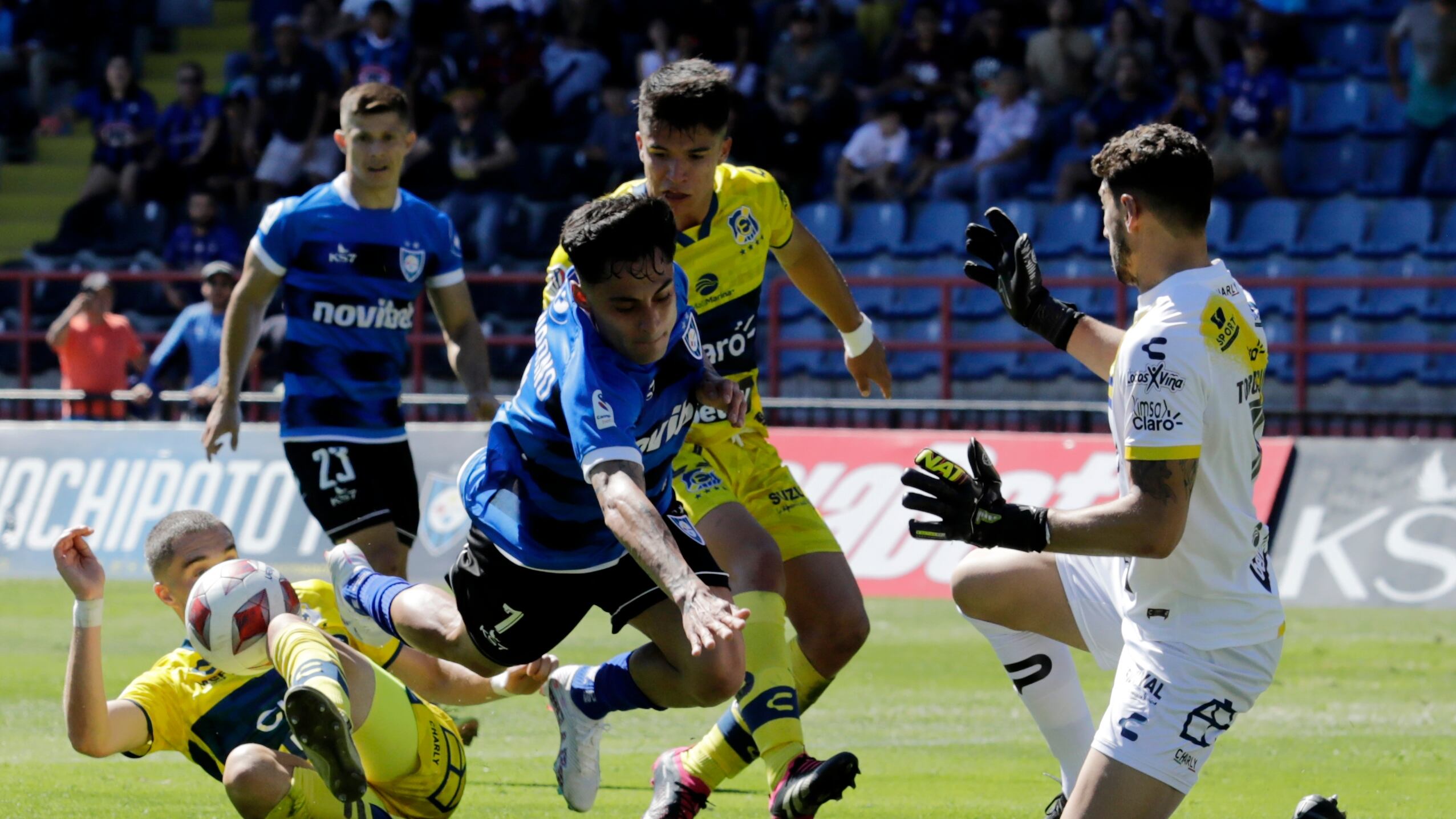 Los acereros vencieron por 3-0 a los de Viña del Mar. Los goles los anotaron Maxi Rodríguez, Cris Martínez y Brayan Palmezano.