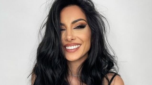 La argentina dio a conocer a sus seguidores de la red social el sexo y nombre de su bebé.