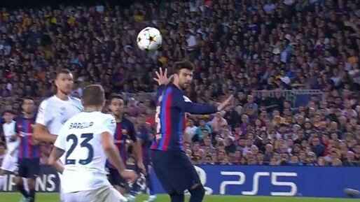 Piqué se volvió viral por su error