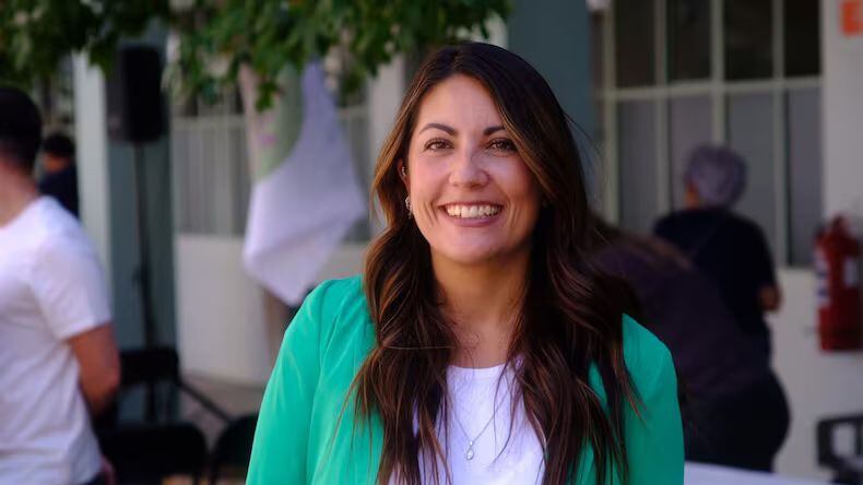 Seguridad, salud y tecnología para Independencia: Candidata a alcaldesa Daniela Parada propone una gestión municipal con “presencia en los barrios”