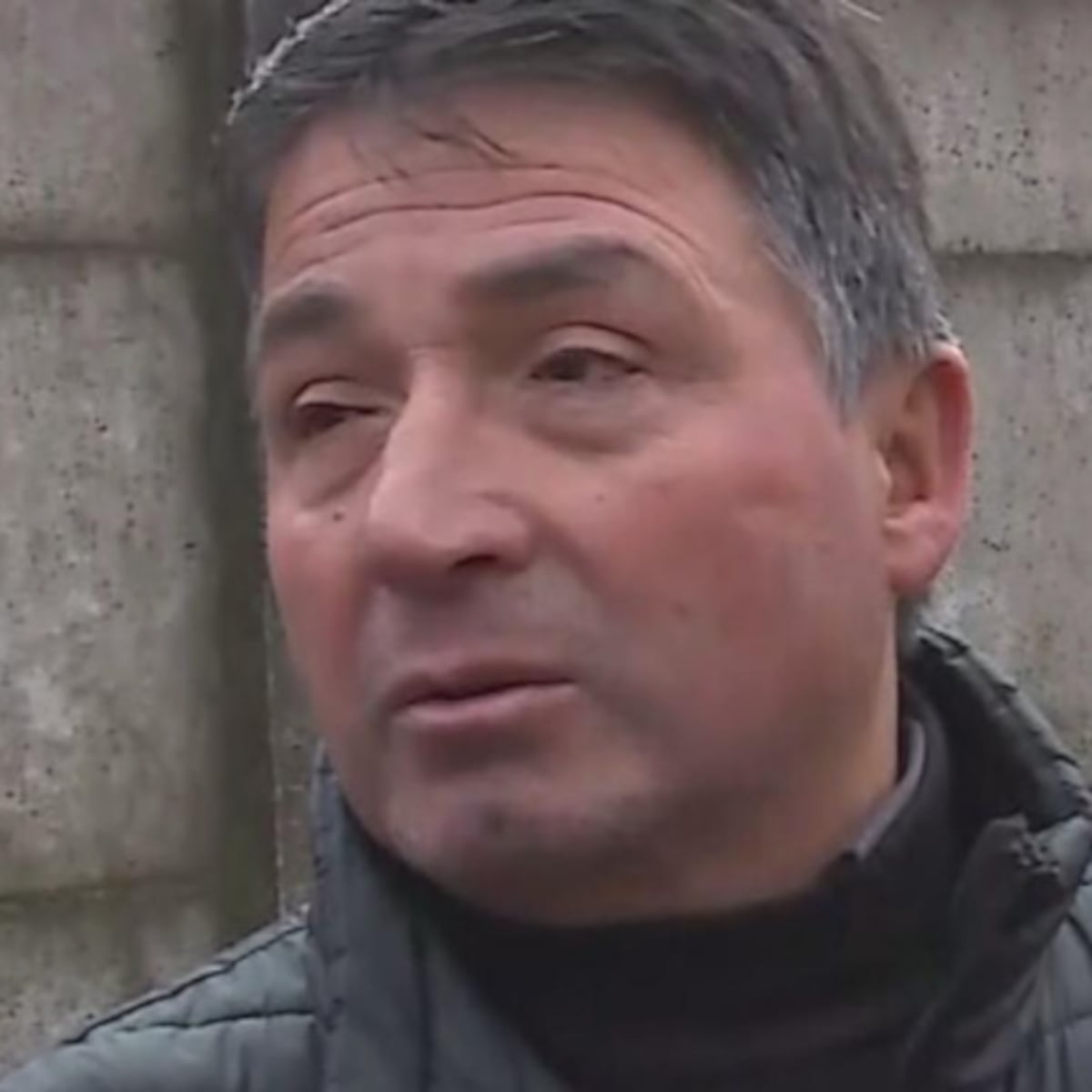 Padre de joven acusada por planear asesinato de su madre se pronuncia Padre de joven acusada por planear asesinato de su madre se pronuncia