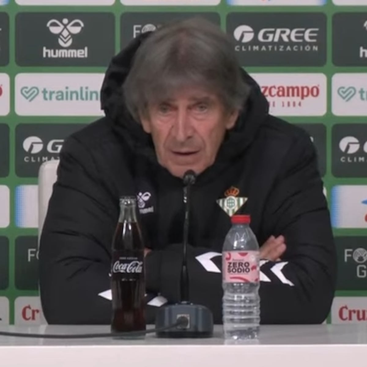 Pellegrini sufre dura derrota en final de Conference League Pellegrini sufre dura derrota en final de Conference League