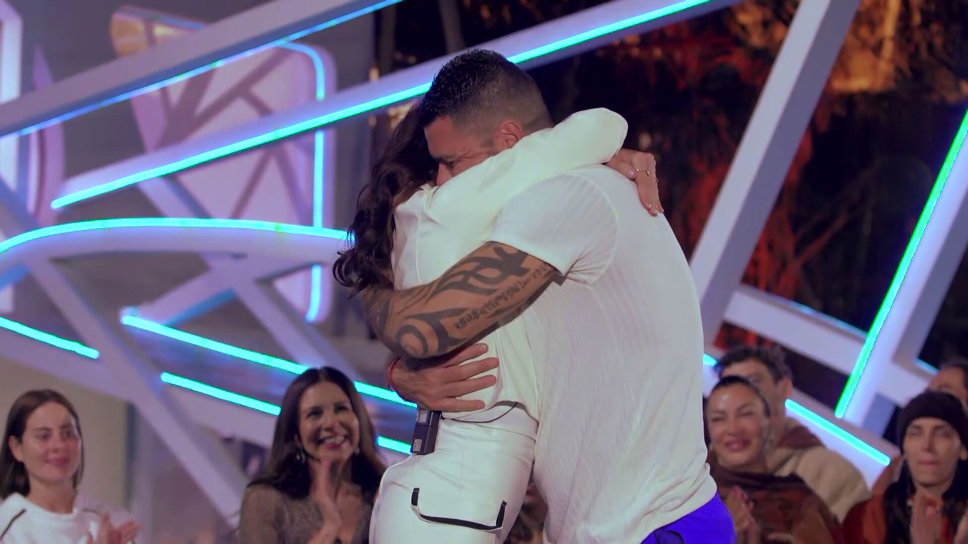 Karen Paola y Juan Pedro Verdier en Mundos Opuestos | Gentileza: Canal 13