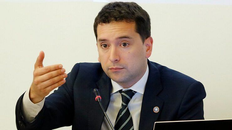 Diputado Cristián Araya