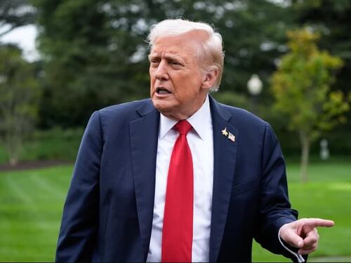 Trump amenaza con una posible intervención militar en Nigeria tras denunciar asesinatos de cristianos