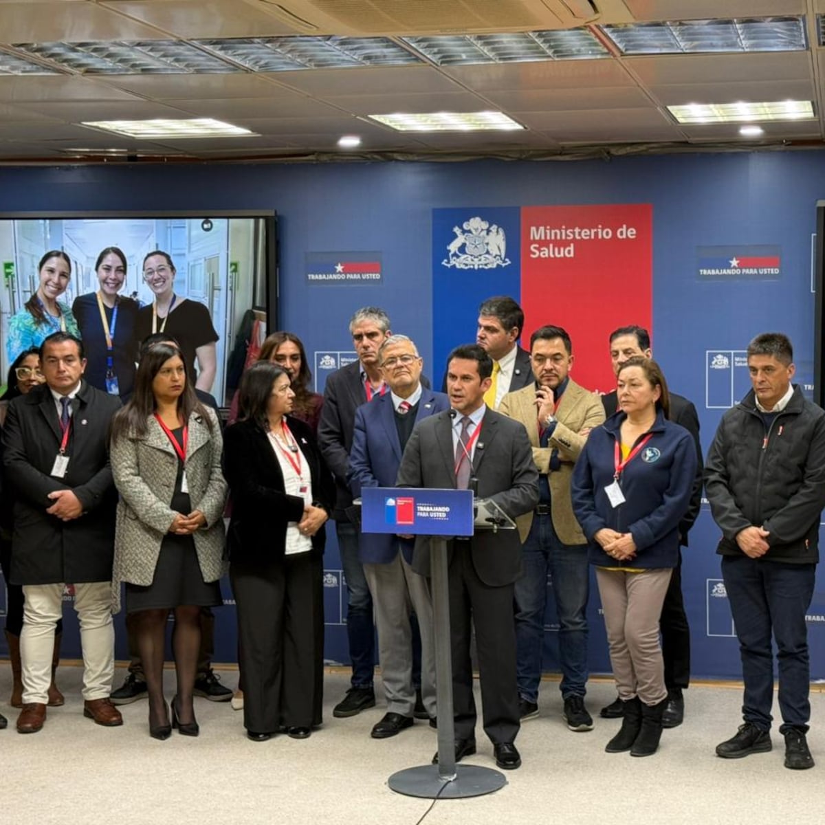 MINSAL y AMUCH convocan a alcaldes por crisis de Atención Primaria MINSAL y AMUCH convocan a alcaldes por crisis de Atención Primaria