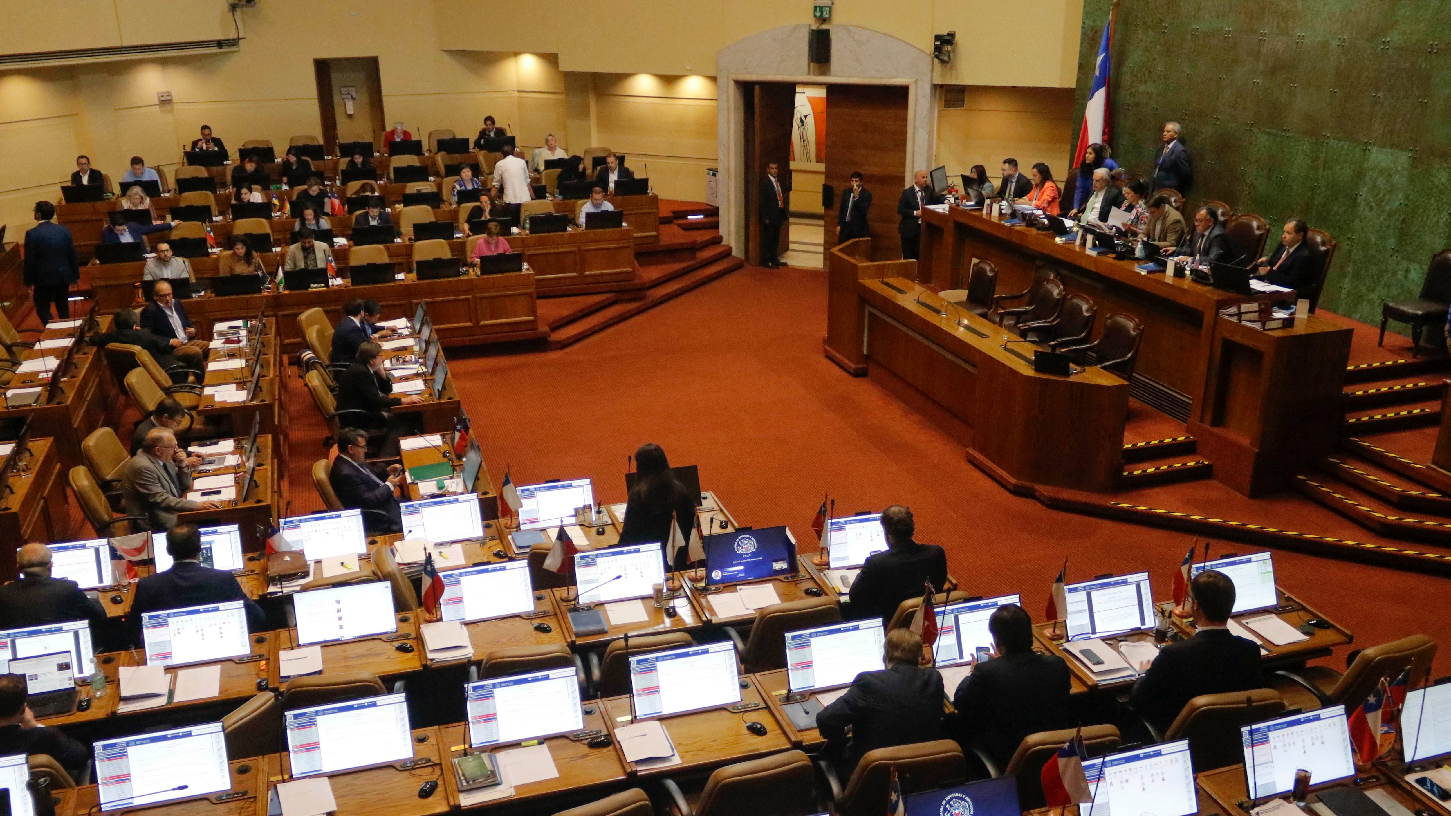 CAMARA: 10 de diciembre de 2024 | 10 DICIEMBRE 2024/ VALPARAISO
El hemiciclo, durante la sesion en sala de la Camara de Diputados.
FOTO: SEBASTIAN RIOS MORALES/AGENCIAUNO