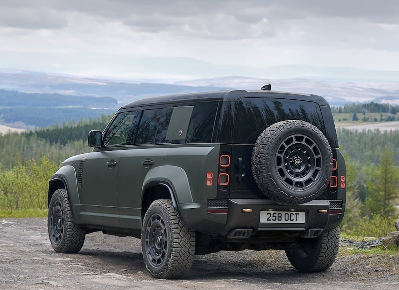 Land Rover Defender Octa