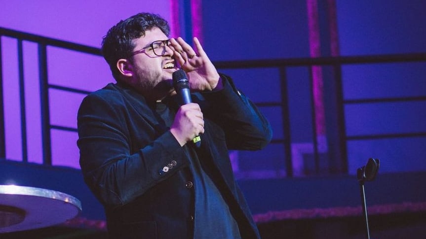 El comendiante Luis Slimming reconoció que gracias a su aparición en televisión subió su carrera standupera.