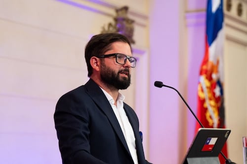 “Demos rápidamente por superado este ingrato episodio”: Boric dice que la “mano está tendida” tras conflicto con Kast