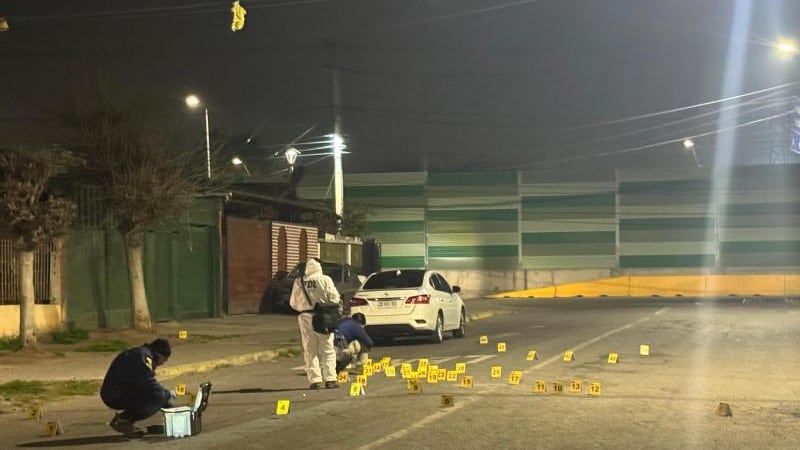 Balacera en La Granja: más de 70 disparos dejan a niña de 7 años en riesgo vital y a su padre fallecido