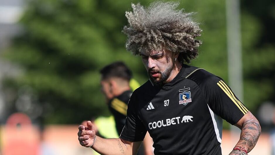 El defensor uruguayo del Cacique manejaría una oferta del Inter de Miami del argentino Lio Messi y su compatriota Luis Suárez.