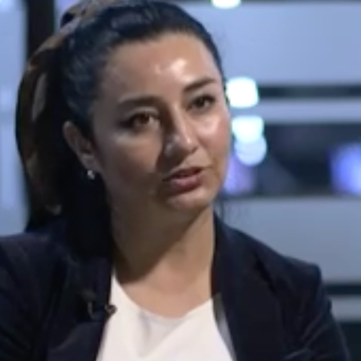 Exjefa de Subdere acusa desvinculación tras cirugía por cáncer al inicio del gobierno de Boric Exjefa de Subdere acusa desvinculación tras cirugía por cáncer al inicio del gobierno de Boric