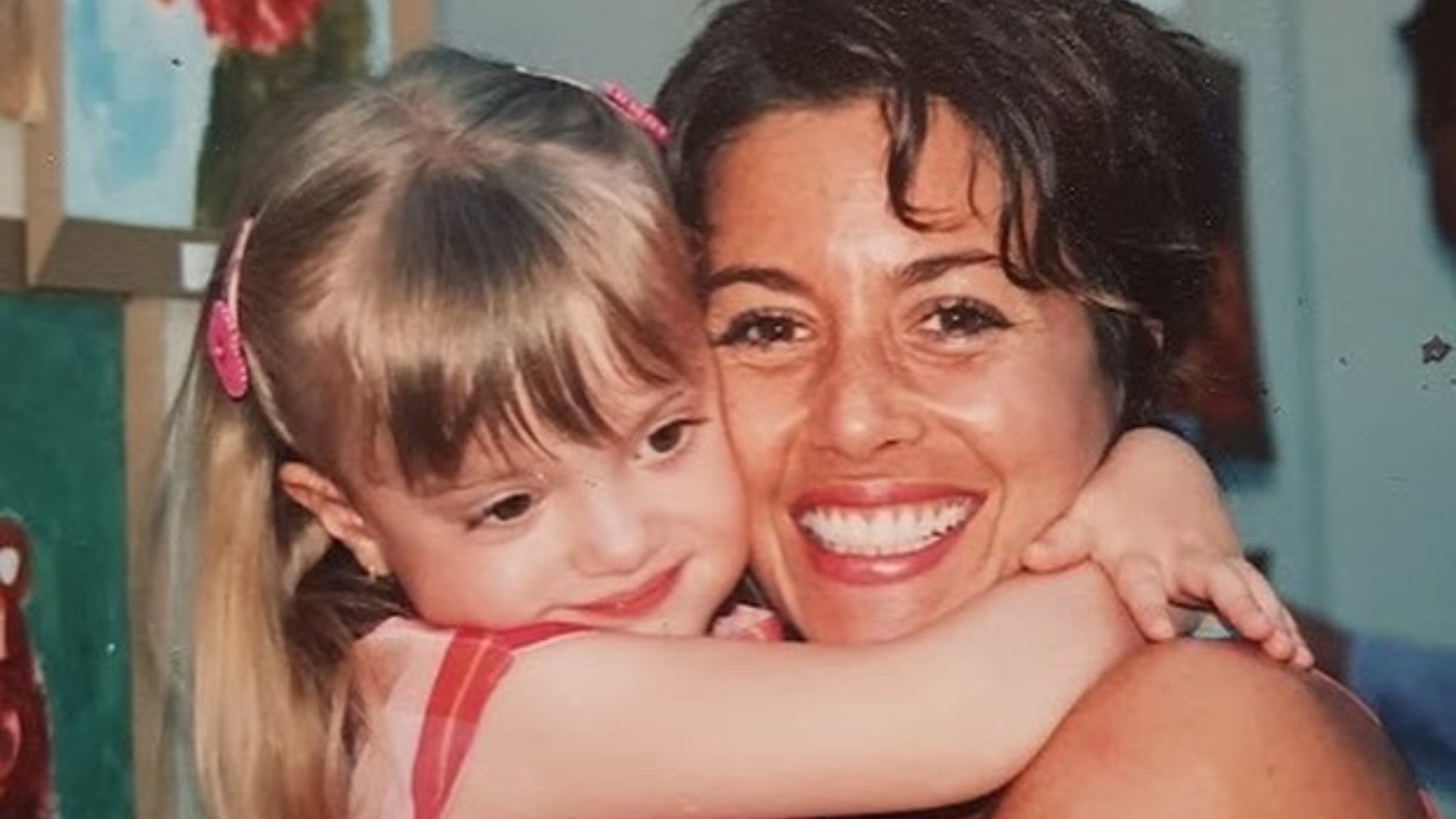 Yuyuniz Navas y Antonia Casanova pequeña