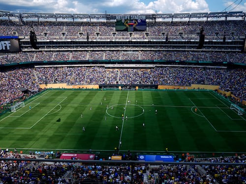 La FIFA retrocede ante el escándalo: ahora venderá algunas entradas del Mundial a 60 dólares, pero con restricciones