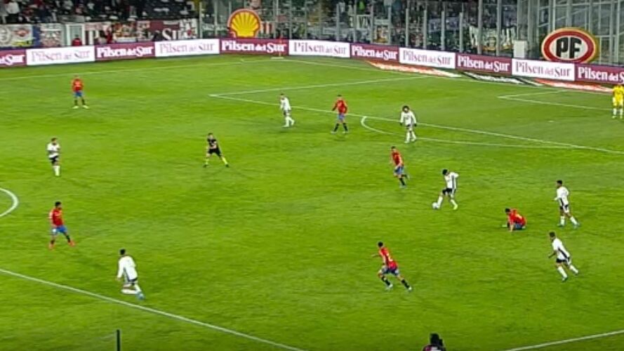 El offside que le cobraron a Lucero