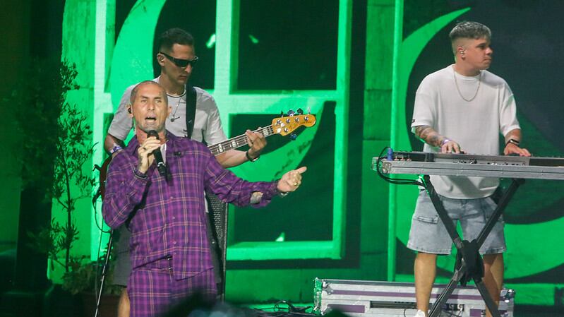 ¡Ke vozarrón!: Ke Personajes le puso tinta a Olmué e hizo bailar por una hora al Patagual