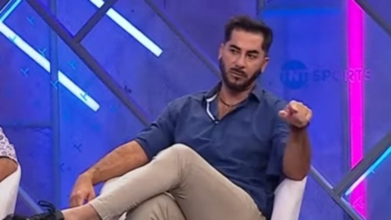 Johnny Herrera responde a capitán de Colo Colo por denunciar que “los medios incitan a la violencia” tras su publicación por suspensión del Superclásico