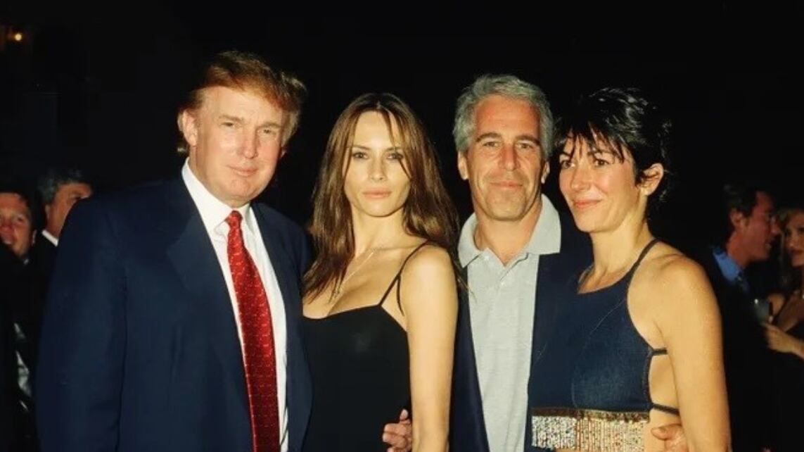 Donald Trump solicitó al Departamento de Justicia que investigue los presuntos vínculos de Jeffrey Epstein