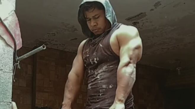 El "Albañil legendario" se hace viral en TikTok