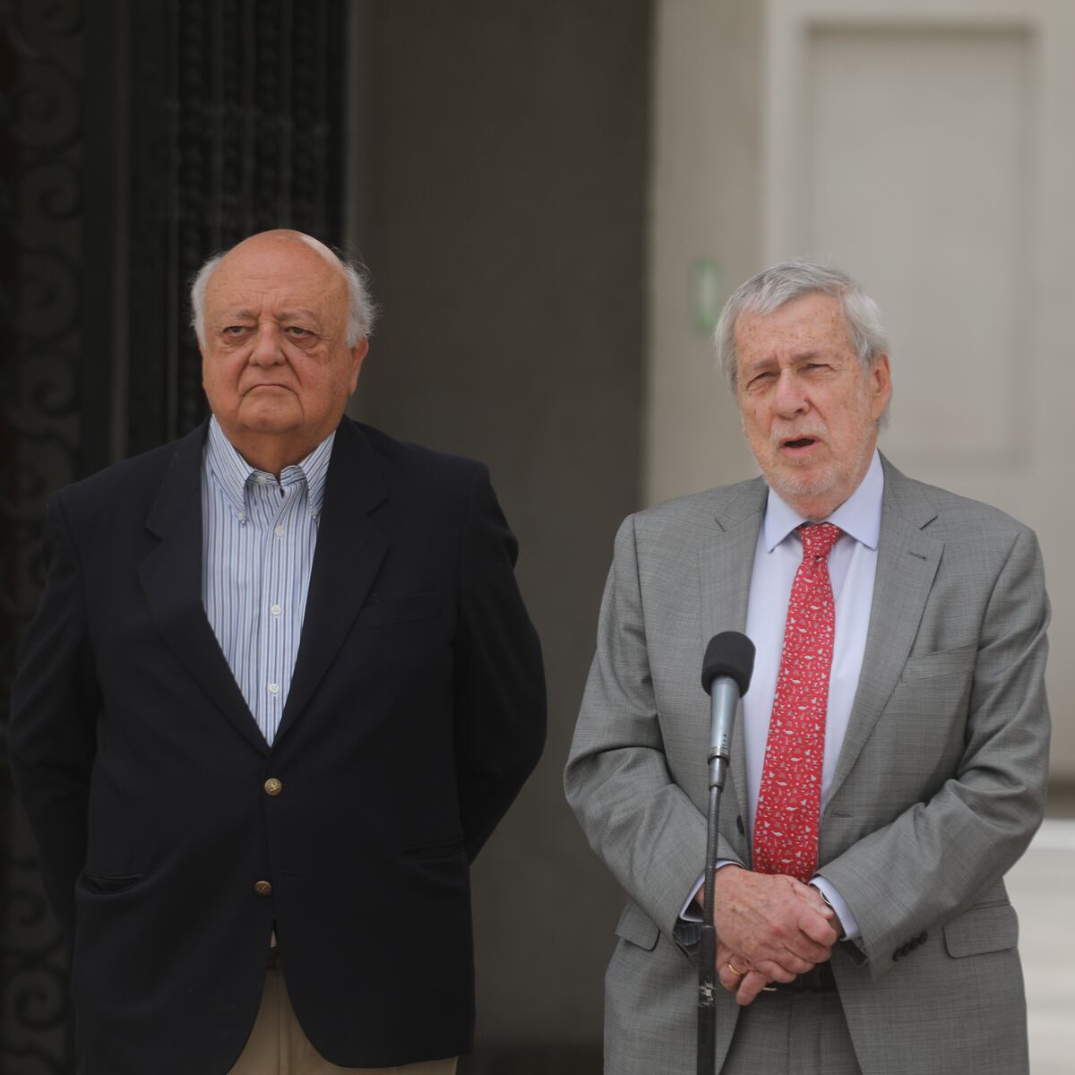 Canciller admite error en sobrevuelo de helicóptero sobre espacio argentino Canciller admite error en sobrevuelo de helicóptero sobre espacio argentino