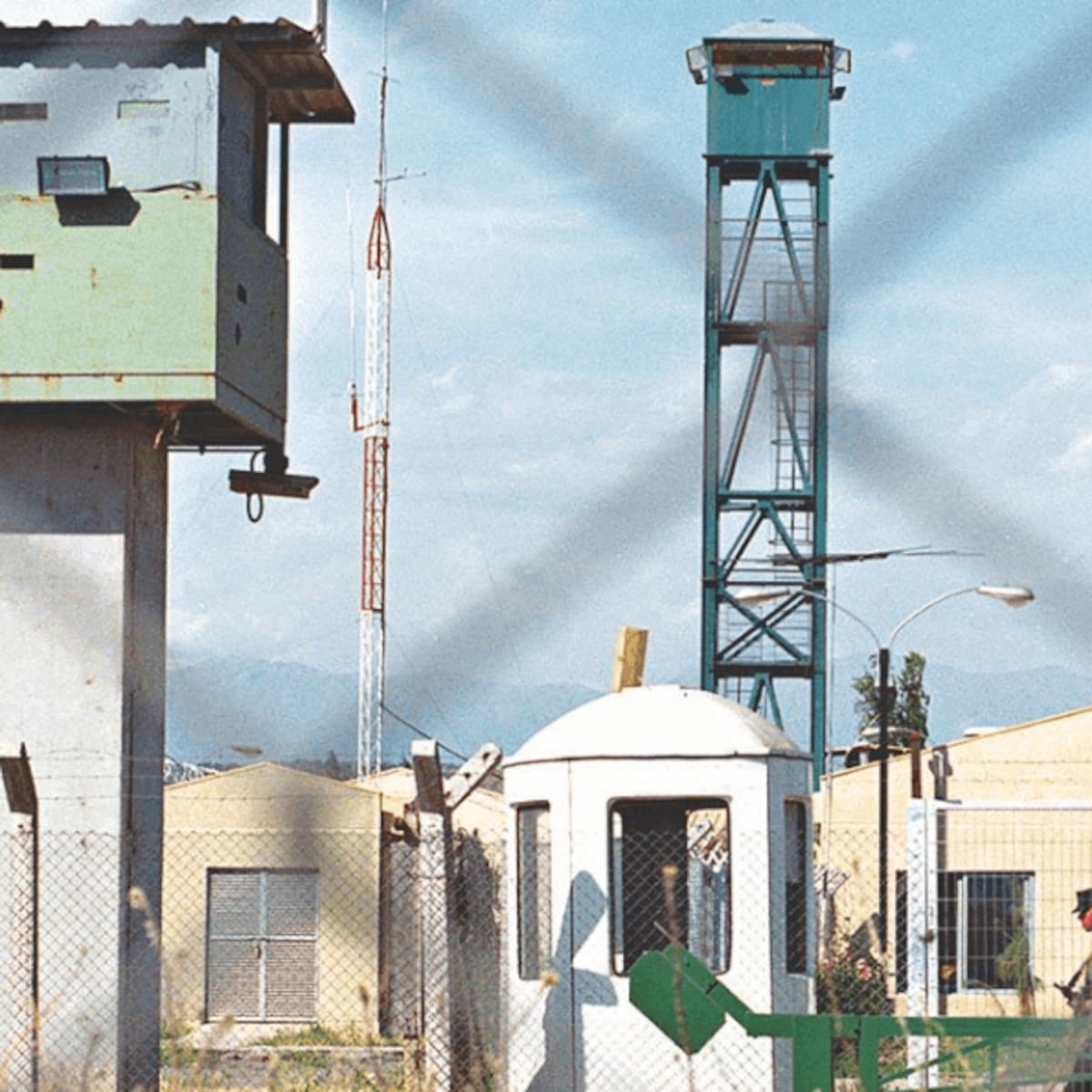 Gobierno ratifica fin de artefactos especiales en ex Penal Punta Peuco Gobierno ratifica fin de artefactos especiales en ex Penal Punta Peuco