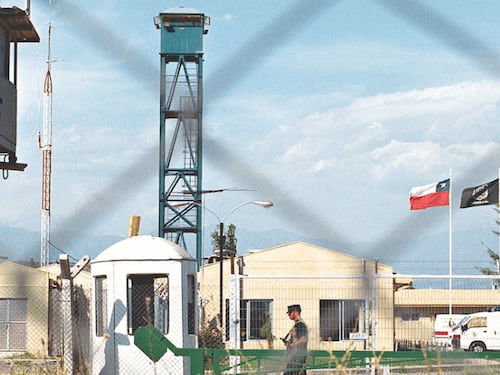 Polémica por proyecto sobre reos de Punta Peuco: investigan similitudes entre iniciativa de Chahuán y documento de abogada