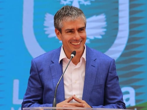 Por exención del pago de las contribuciones: alcaldes apuntan a “hoyo” presupuestario en reunión con ministro de Hacienda