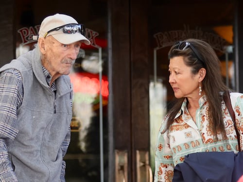 ¿Gene Hackman murió antes o después que su esposa? Determinan la data de muerte del actor