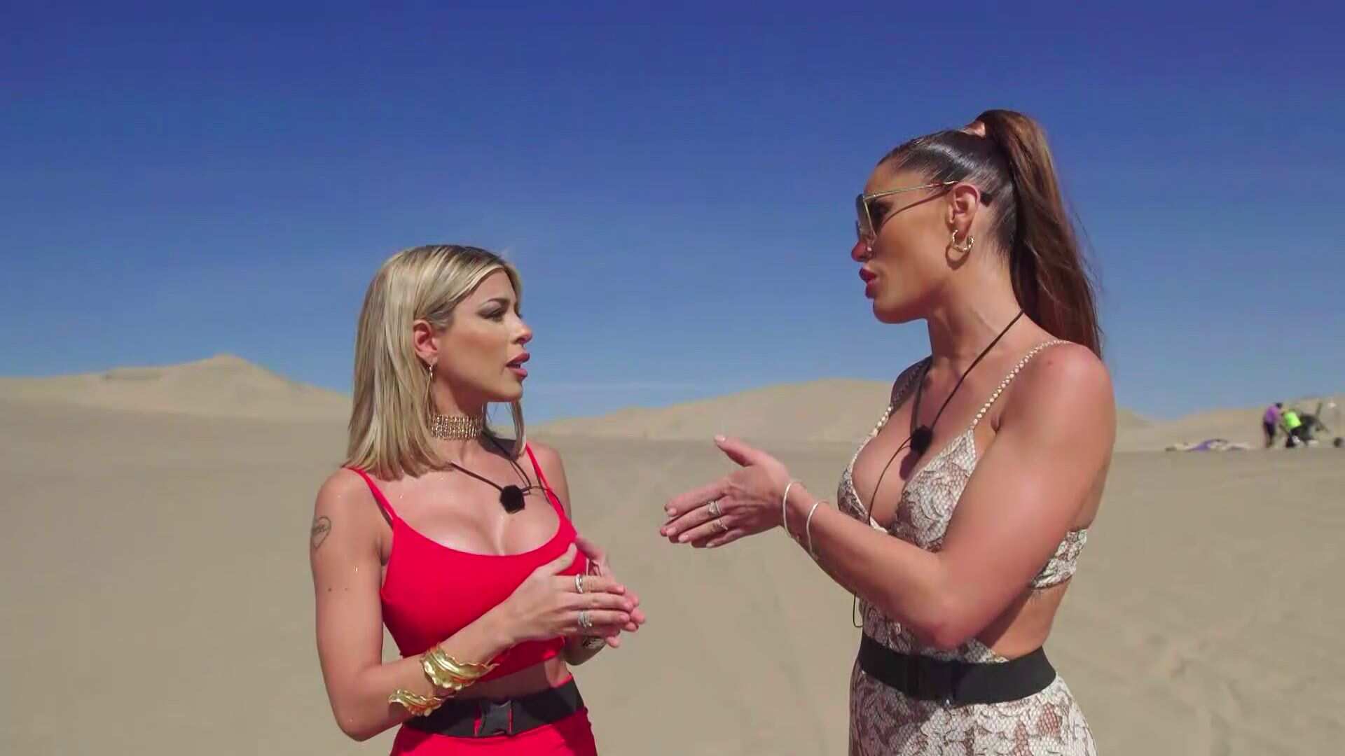 Oriana Marzoli y Gala Caldirola | Ganar o Servir