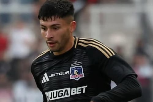 Vecinos de jugador de Colo-Colo ya aburridos: ruidos molestos y visitas del deportista desnudas en piscina de condominio