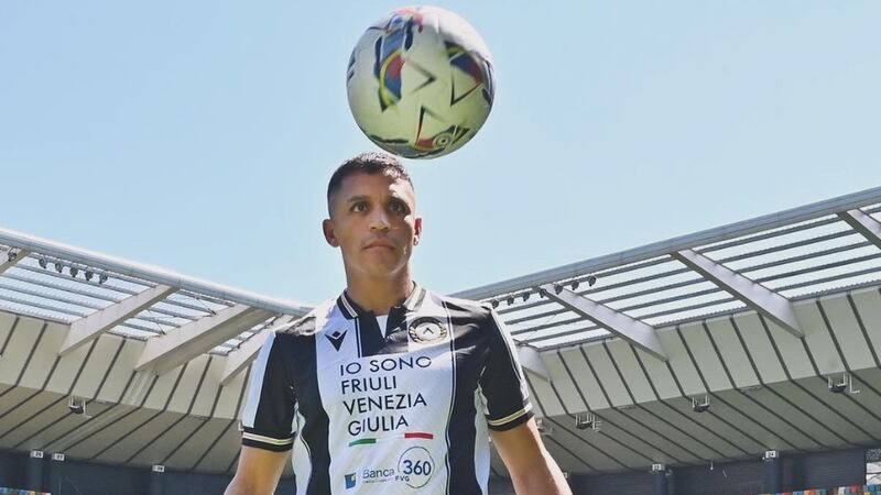 ¿Cuándo regresa a la Roja? Udinese retira a Sánchez de la lista jugadores inscritos en la Serie A y medios italianos entregan nueva fecha para su eventual regreso