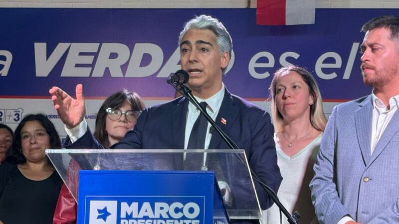 Marco Enríquez-Ominami denuncia a fiscales del caso SQM tras ser absuelto: “El derecho nunca se puede usar para castigar políticamente a alguien”