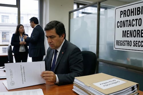 Defensoría de la Niñez en alerta: Estado contrató a personas inhabilitadas para trabajar con menores