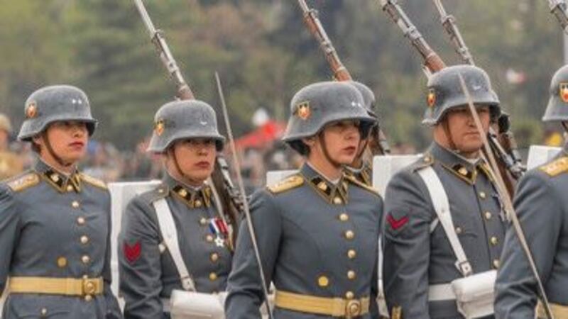 “Estaba muy mareada”: Caso de presunta violación remece al Ejército y enfrenta versiones contrapuestas