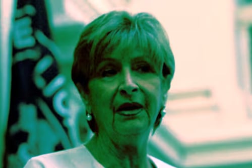 Marta Larraechea sufrió paro cardiorrespiratorio tras picadura de abeja y es trasladada a Santiago