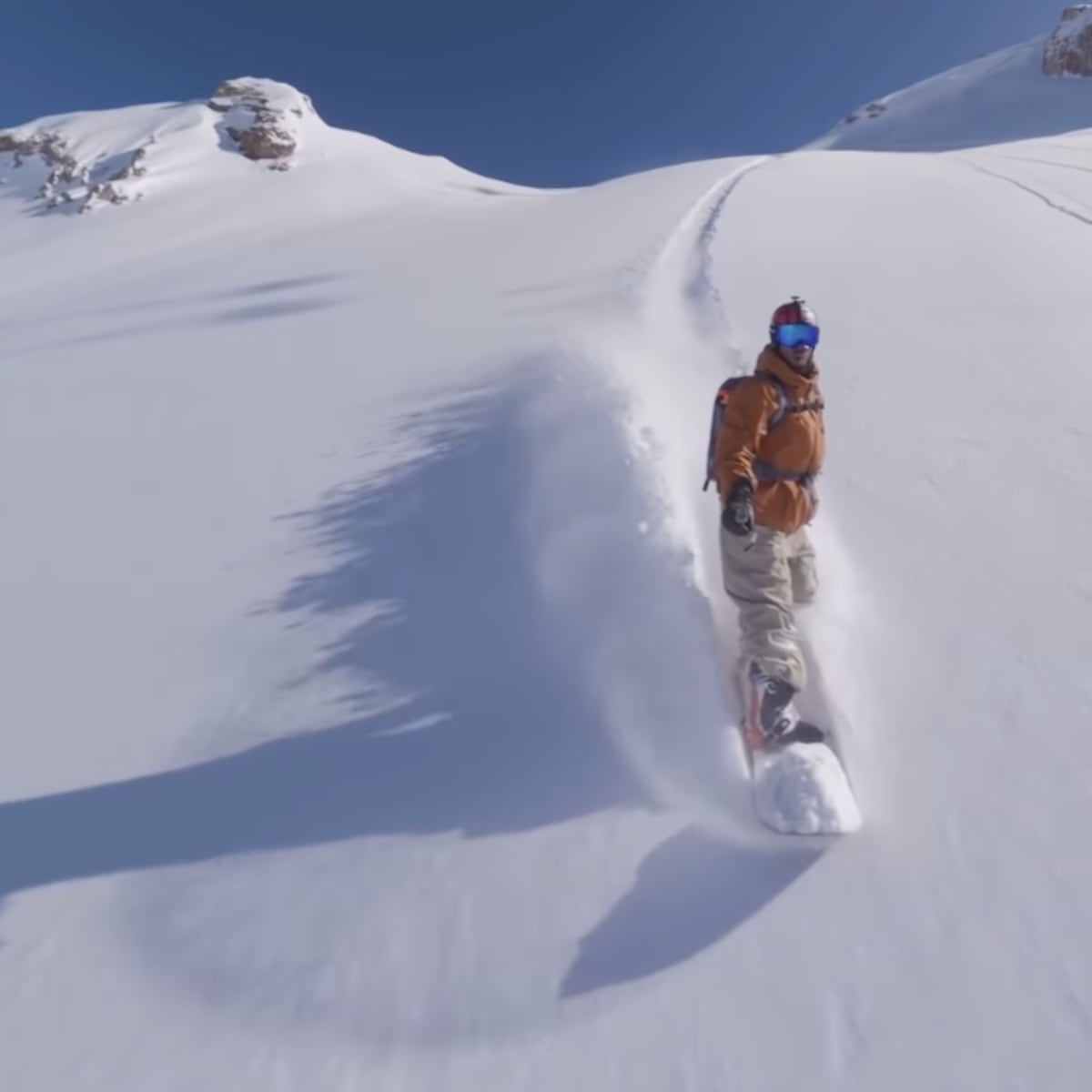 Peñalolén y Valle Nevado se unen para generar 400 empleos de invierno Peñalolén y Valle Nevado se unen para generar 400 empleos de invierno