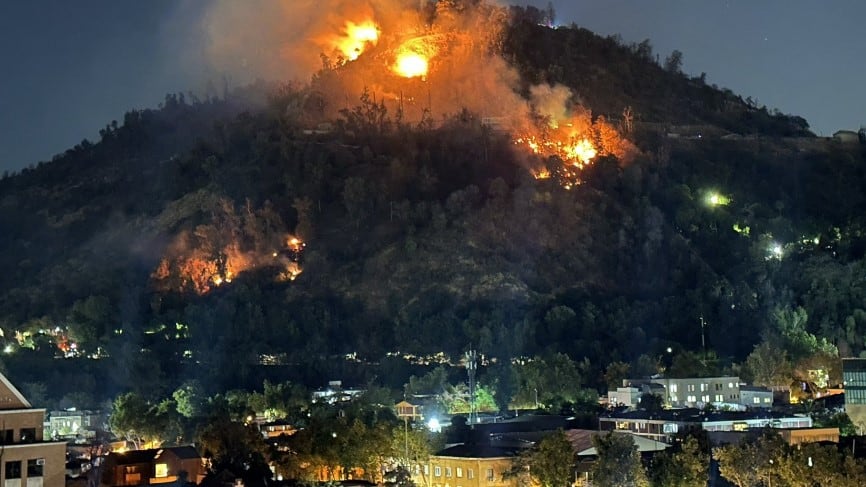 Incendio en Cerro San Cristóbal