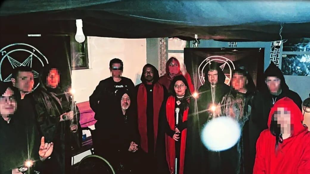 Templo de Satán: Satanistas y Luciferinos de Chile.