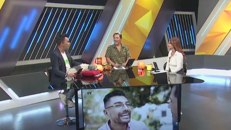 “Cuando se prenden las cámaras es una persona y cuando se apagan es otra”: Panel de “Que te lo digo” desclasificaron anécdotas con Andrés Caniulef