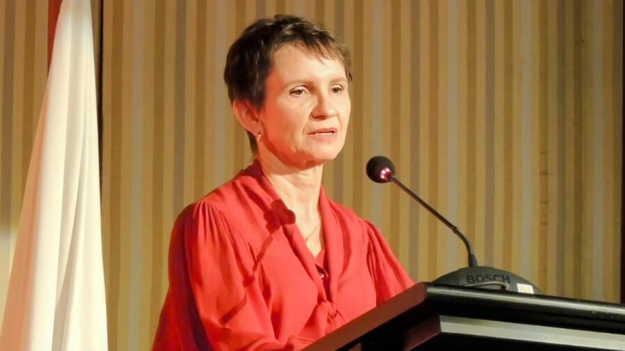 Carolina Tohá en Congreso de la Confederación del Comercio Detallista y Turismo.