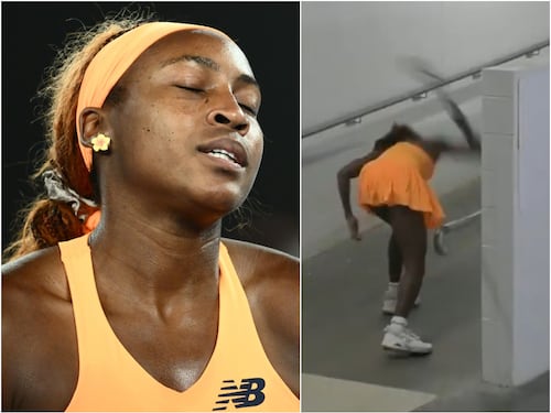 “Necesito desahogarme”: tenista Coco Gauff desató su frustración a punta de golpes tras ser eliminada del Abierto de Australia