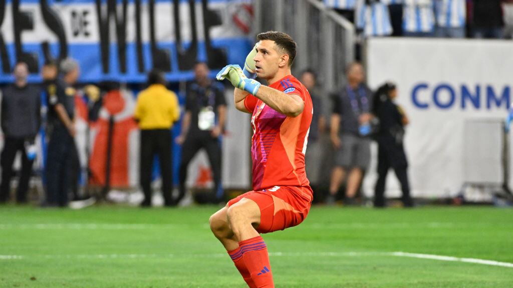Emiliano "Dibu" Martínez / Getty