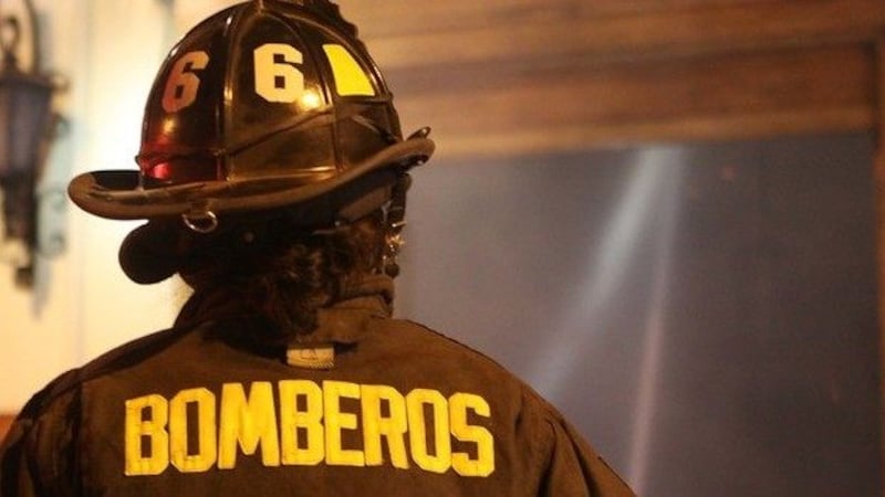 Cuatro personas mueren en incendio que destruyó vivienda en Cerrillos: dos de ellos son niños