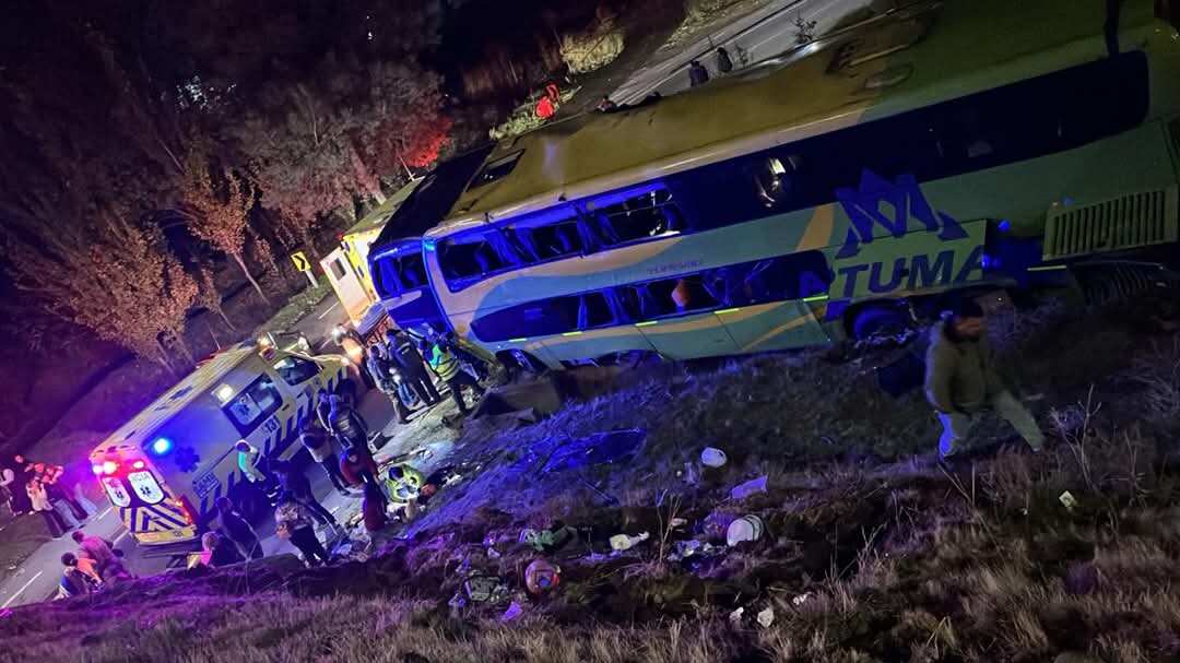 Accidente en Rut 5 Sur Curicó | Fuente: X @Victor_Curico