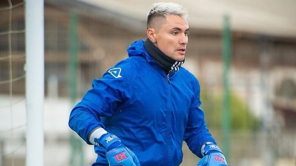 Según medios deportivos, el arquero "ha comenzado a asimilar su situación personal y ha mejorado de ánimo", luego de sufrir la amputación definitiva de su extremidad derecha tras ser víctima de un accidente automovilístico en la Ruta 78.