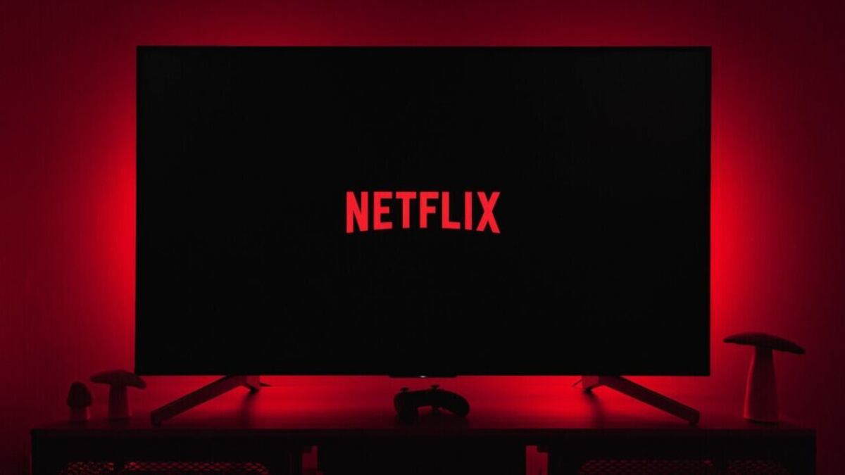Netflix finalizó el 2022 con estrenos y así comienza el Año Nuevo y con la inclusión de parejas diversas